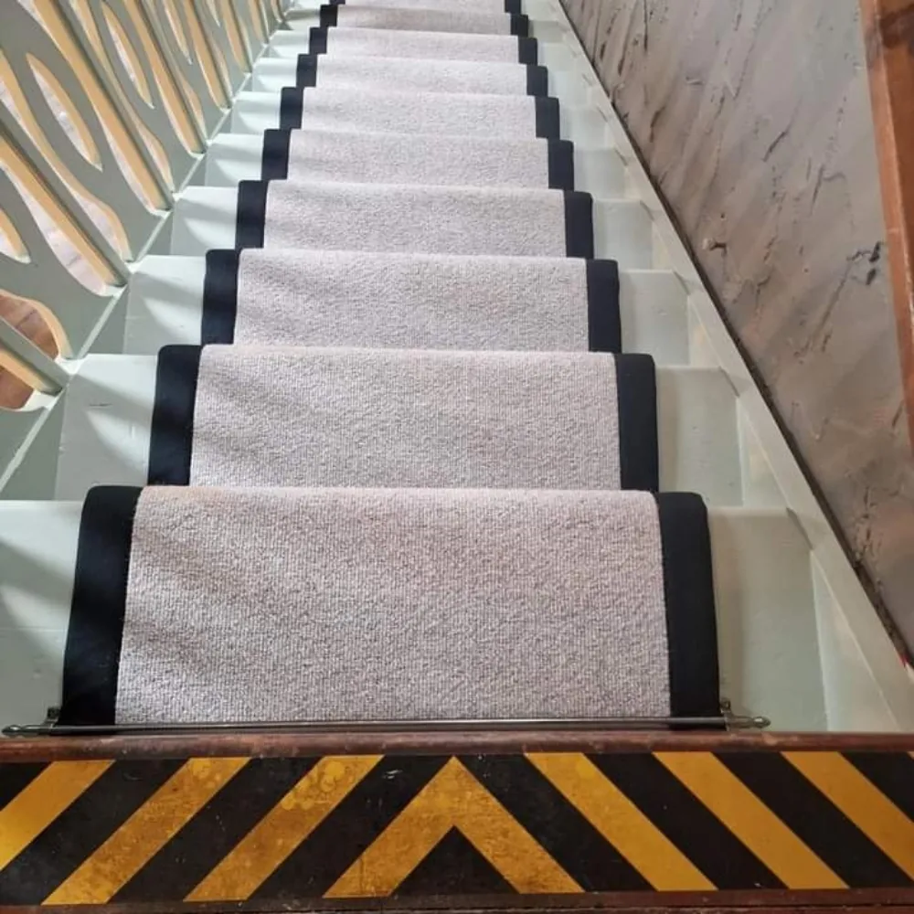 Elite Stair Carpet Fitting Service.