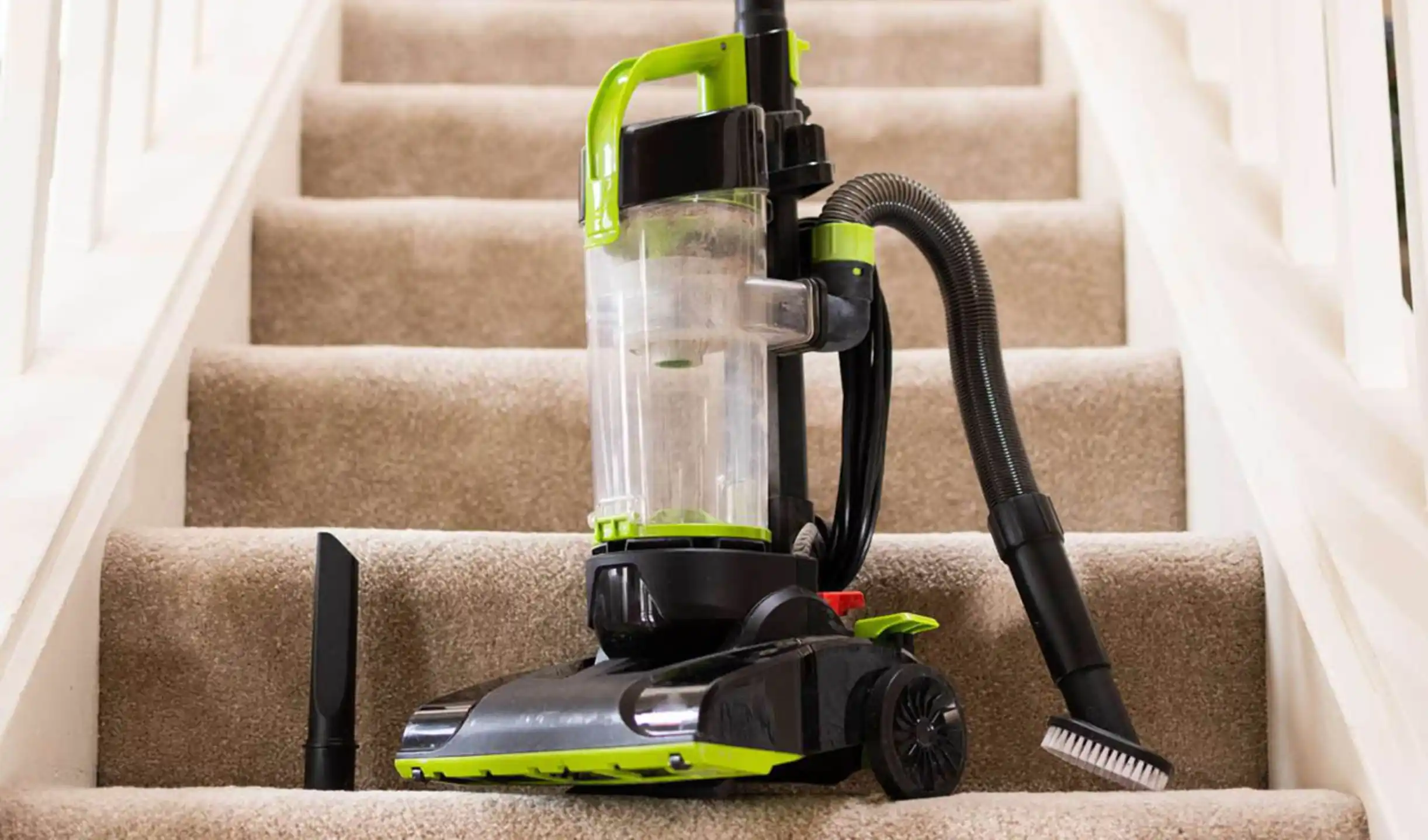 Stair Carpet Cleaning Methods for High-Traffic Areas in Dubai 3 Carpet Care Cleaning Tools Stairs